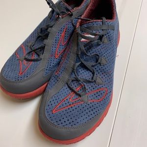 Brooks Green Silence shoes size 14